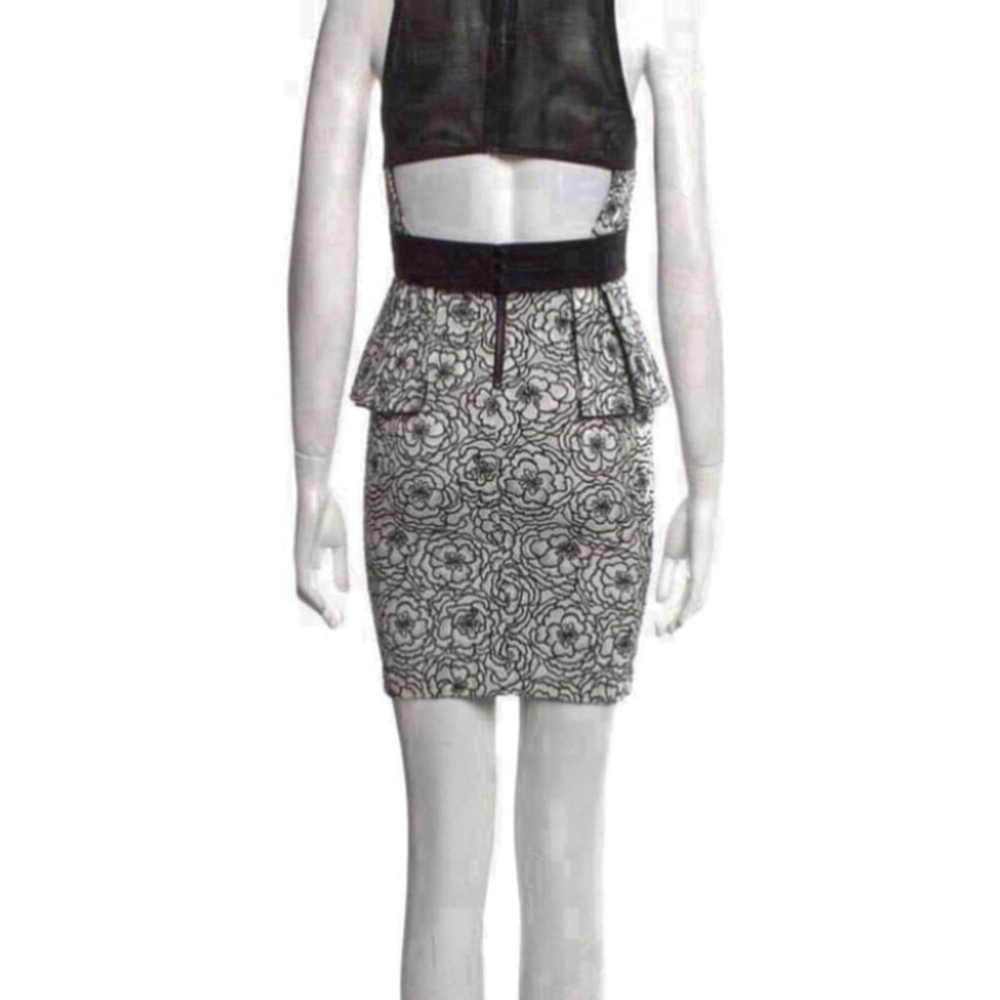 Alice + Olivia Black White Floral Lace Peplum Mock Neck Dress Size 2 - Picture 4 of 12